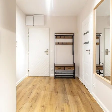 Family Airport Stop By Vaya *