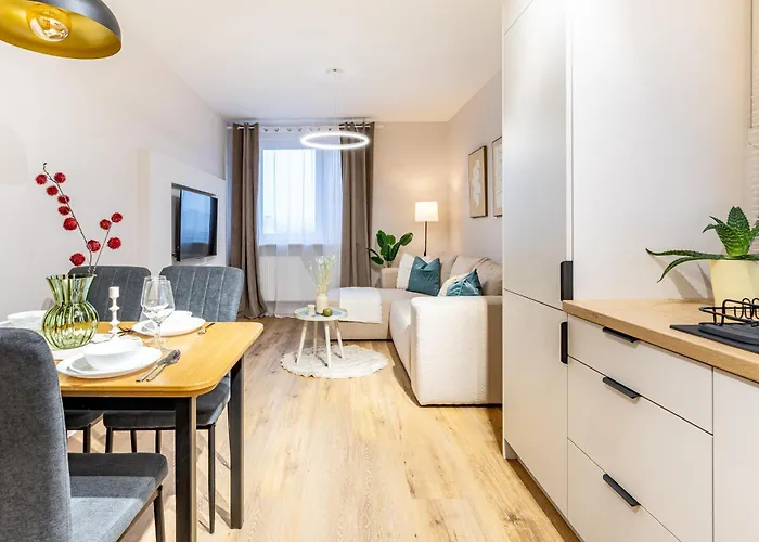 Family Airport Stop By Vaya Apartmán *