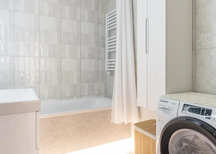 Lägenhet Family Airport Stop By Vaya Warszawa