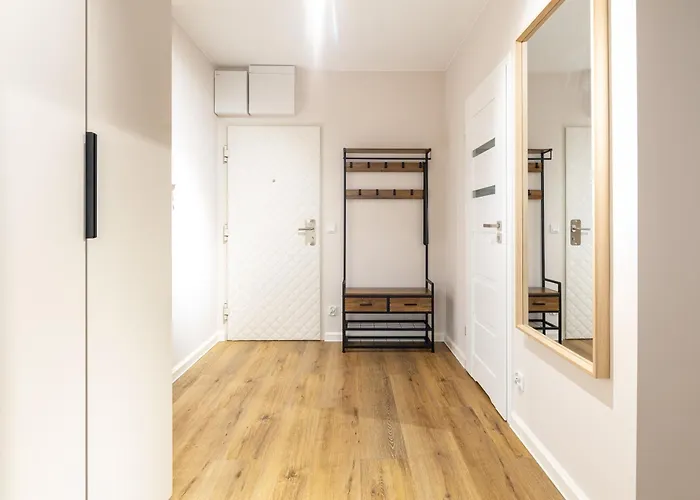 Family Airport Stop By Vaya *