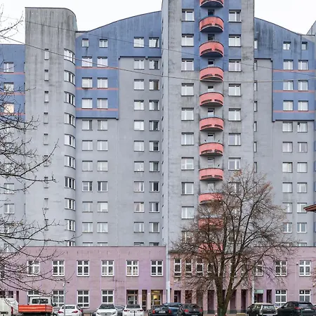 Family Airport Stop By Vaya Apartment Warschau